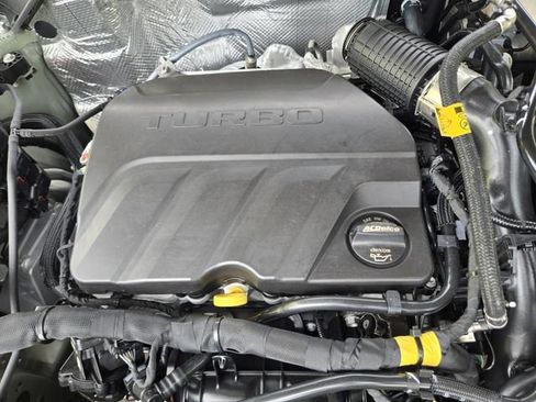 New 2026 Chevrolet Trax ACTIV w/ Driver Confidence Package FWD image 22