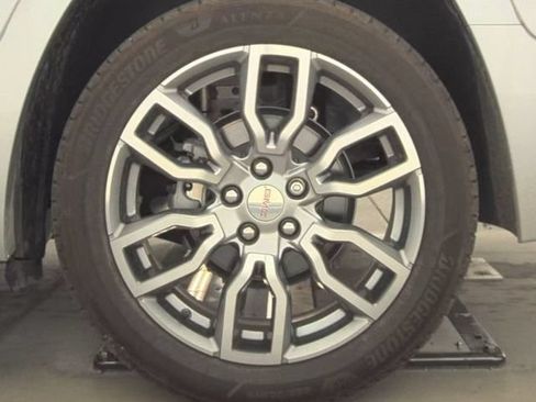 Used 2022 GMC Terrain Denali AWD/4WD image 17