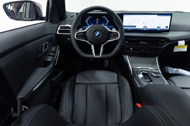 New 2026 BMW 330i xDrive Sedan w/ M Sport Package AWD/4WD image 4