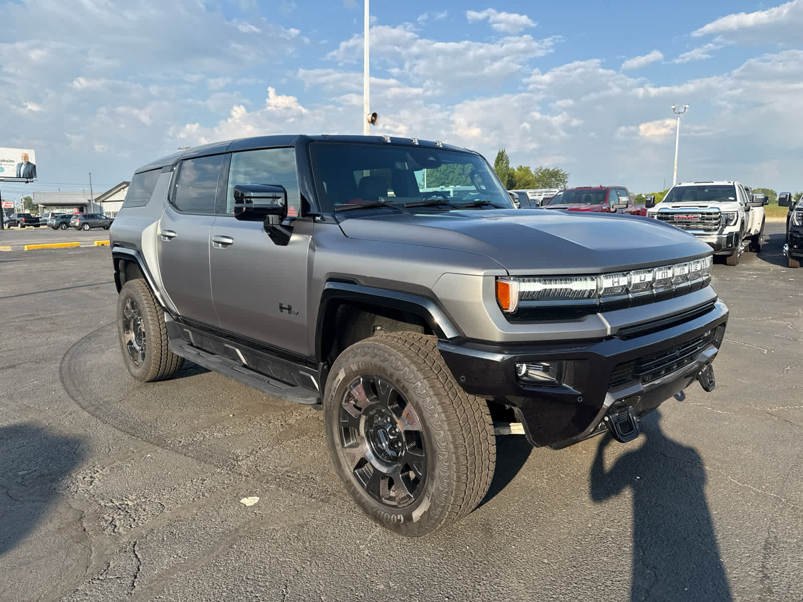 Certified 2026 GMC Hummer EV 3X w/ Carbon Fiber Edition Package AWD/4WD image 7