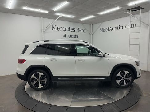Used 2026 Mercedes-Benz GLB 250 image 8