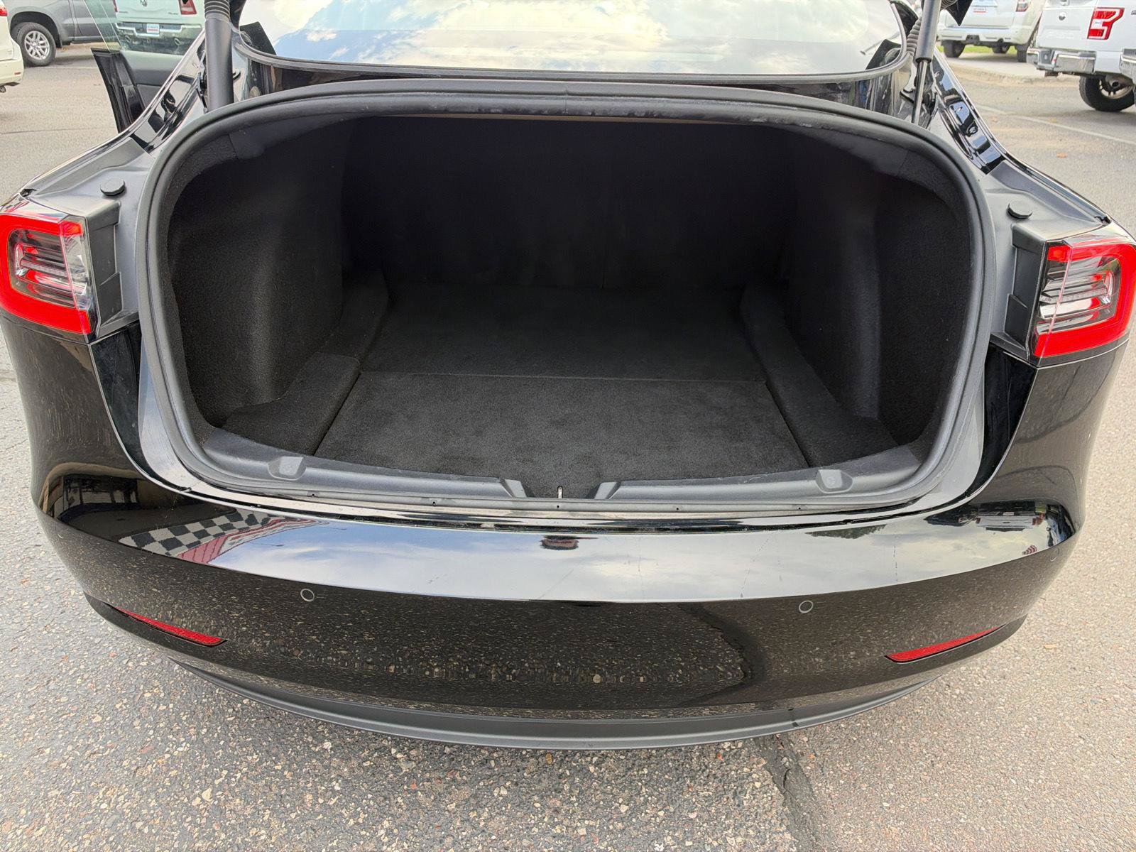Used 2022 Tesla Model 3 Long Range AWD/4WD image 21