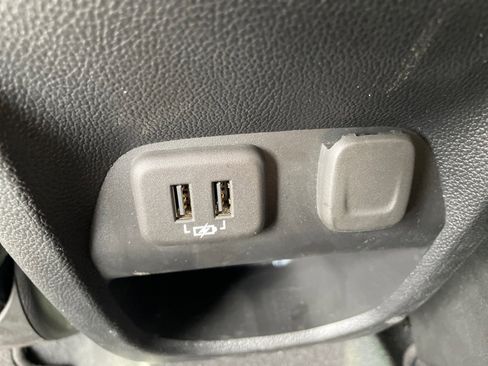 Used 2020 Chevrolet Colorado LT RWD image 18