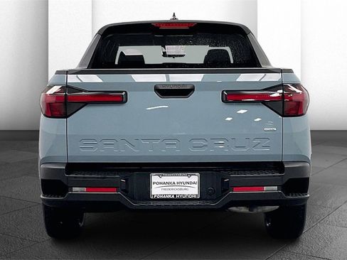 Certified 2025 Hyundai Santa Cruz SE image 3