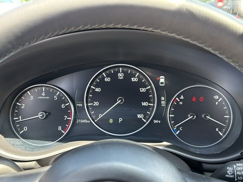 Certified 2025 MAZDA MAZDA3 s Sport FWD image 14