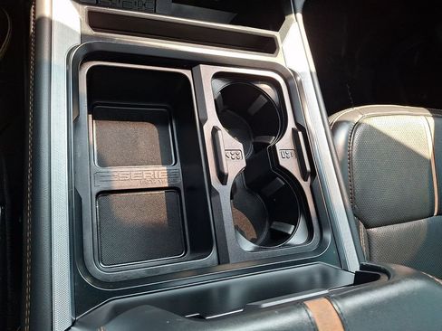Used 2024 Ford F350 Platinum AWD/4WD image 28