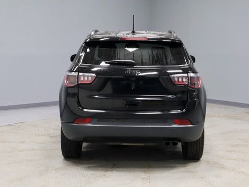 Used 2022 Jeep Compass Altitude image 10