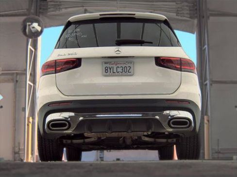 Used 2022 Mercedes-Benz GLB 250 image 8