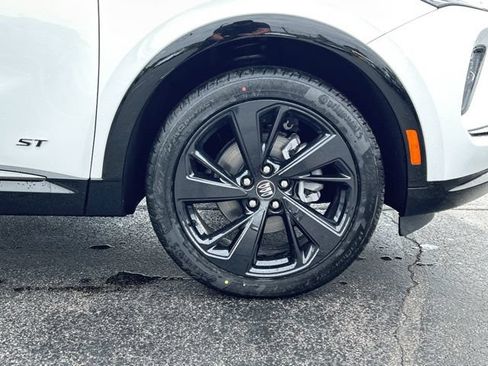 New 2026 Buick Envision Sport Touring AWD/4WD image 15
