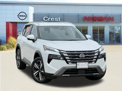 Certified 2025 Nissan Rogue SL AWD/4WD image 1