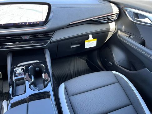 New 2026 Buick Envision Sport Touring image 27