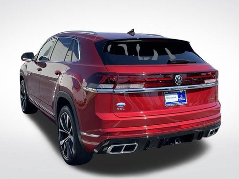 Used 2024 Volkswagen Atlas Cross Sport SEL Premium R-Line AWD/4WD image 4