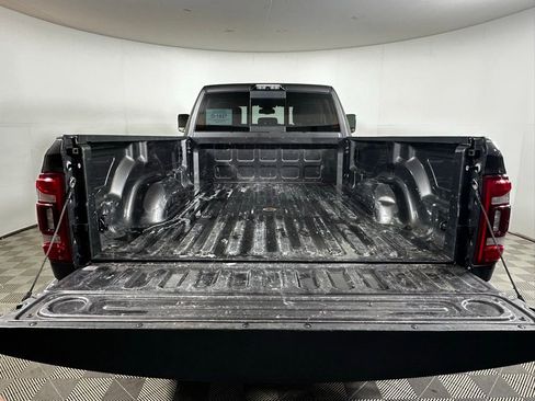 Used 2020 RAM 3500 Laramie image 7