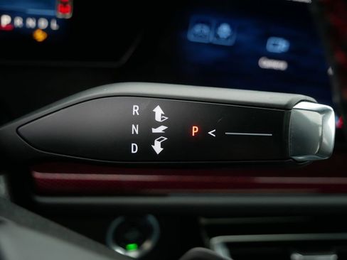 Certified 2024 Chevrolet Traverse RS w/ LPO, Floor Liner Package image 25