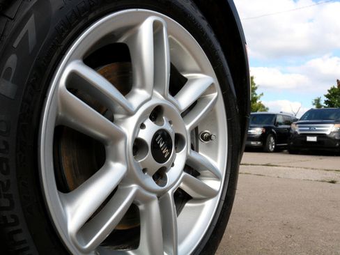 Used 2014 MINI Cooper S image 7