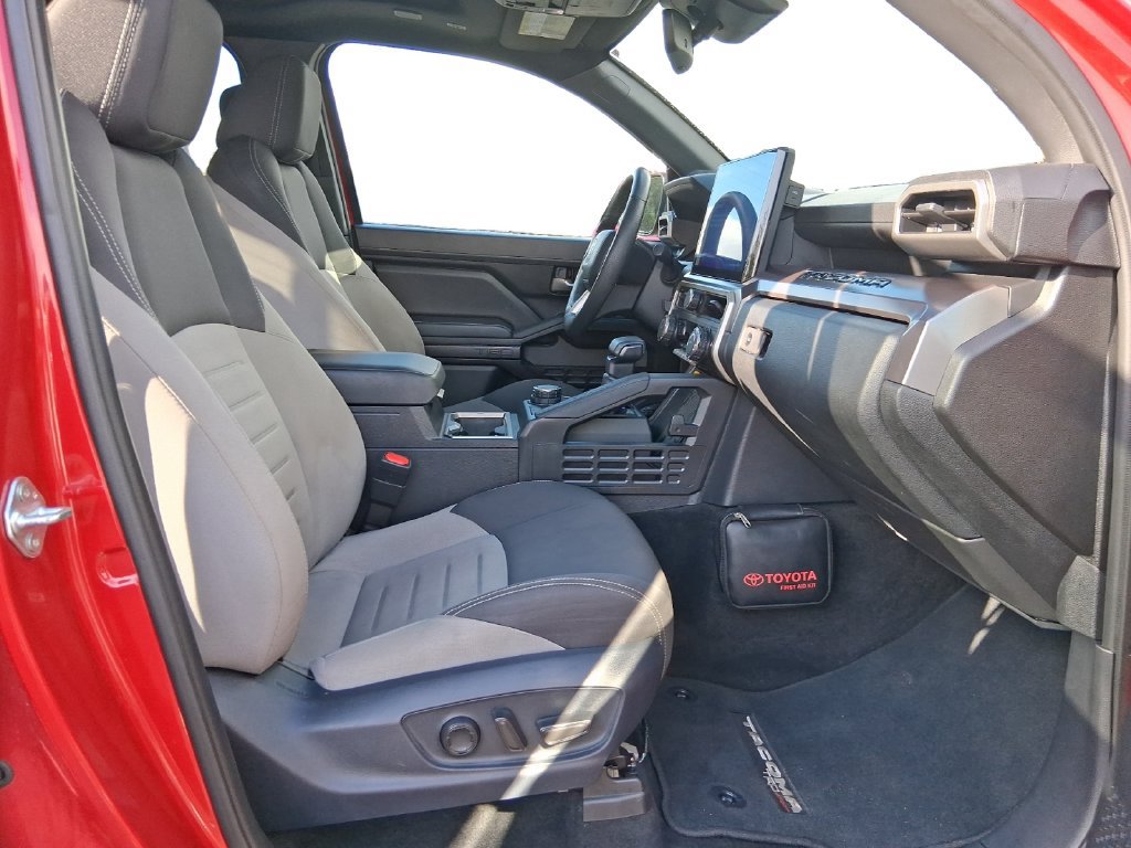 Used 2025 Toyota Tacoma TRD Sport w/ TRD Sport Upgrade Package AWD/4WD image 28