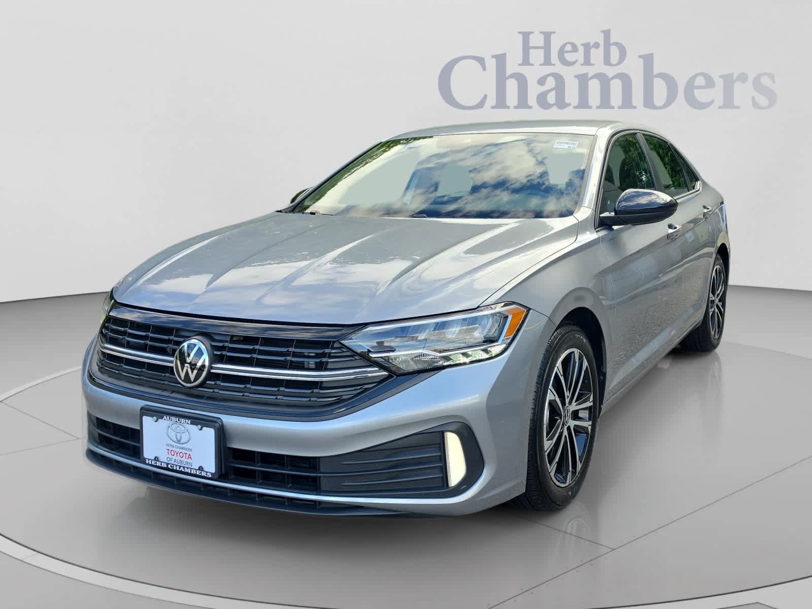 Used 2023 Volkswagen Jetta Sport FWD image 11
