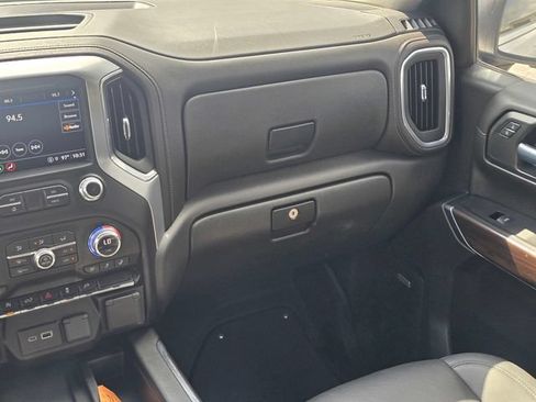 Used 2021 GMC Sierra 1500 SLT w/ SLT Convenience Package RWD image 18
