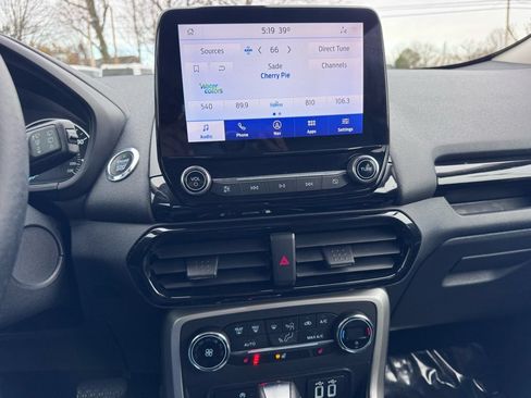 Used 2020 Ford EcoSport Titanium FWD image 30