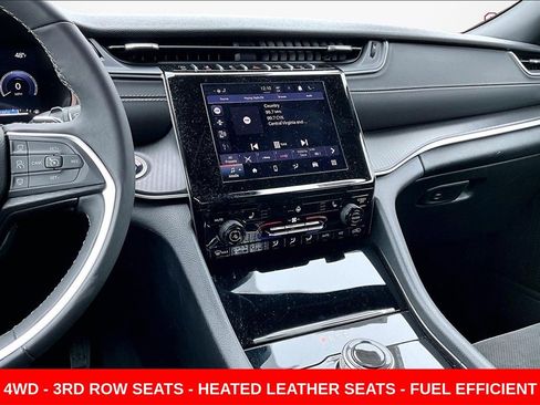 Used 2024 Jeep Grand Cherokee L Laredo image 9