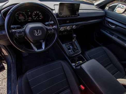Used 2025 Honda CR-V Sport image 12