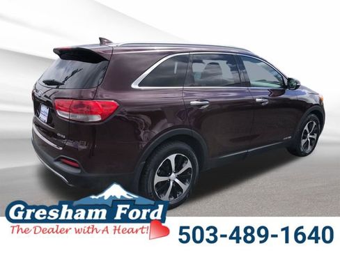 Used 2018 Kia Sorento EX AWD/4WD image 19
