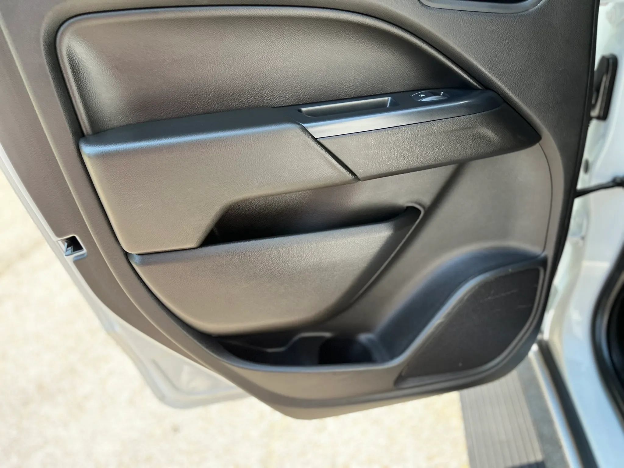 Used 2019 Chevrolet Colorado ZR2 w/ ZR2 Dusk Special Edition AWD/4WD image 20