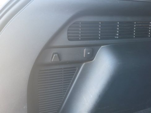 Used 2023 Ford Escape ST-Line w/ Tech Pack #1 AWD/4WD image 19