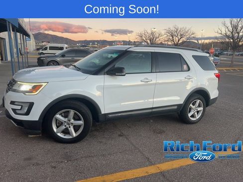 Used 2016 Ford Explorer XLT w/ Equipment Group 201A image 1