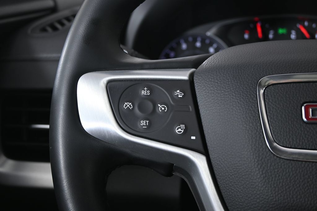 Used 2024 GMC Terrain SLT w/ LPO, Floor Liner Package AWD/4WD image 36