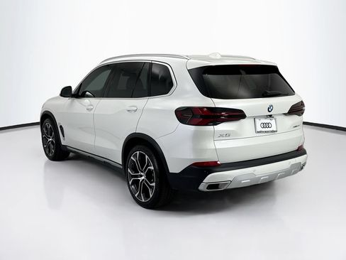 Used 2024 BMW X5 xDrive40i w/ Premium Package AWD/4WD image 7