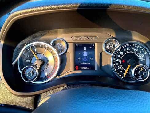 Used 2022 RAM 2500 Tradesman w/ Chrome Appearance Group image 19