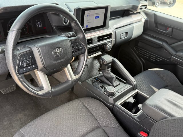 Used 2026 Toyota 4Runner SR5 AWD/4WD image 7