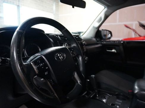 Used 2016 Toyota 4Runner Trail AWD/4WD image 11