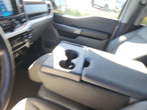 Used 2021 Ford F150 XLT image 26
