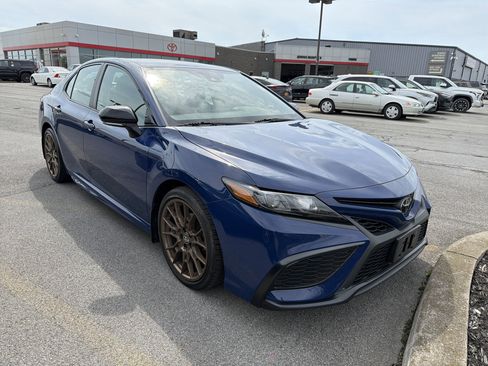 Used 2023 Toyota Camry SE w/ Convenience Package AWD/4WD image 2