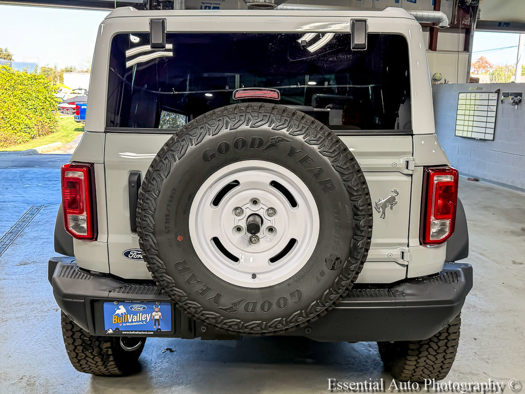 New 2026 Ford Bronco Heritage Edition AWD/4WD image 7