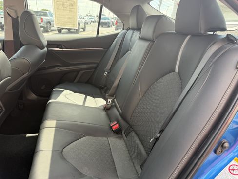 Certified 2018 Toyota Camry XSE FWD image 13