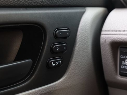 Used 2018 Honda Odyssey EX-L image 19