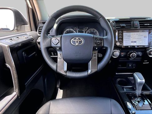 Used 2024 Toyota 4Runner TRD Off-Road Premium w/ Off Road Premium Plus Package AWD/4WD image 6