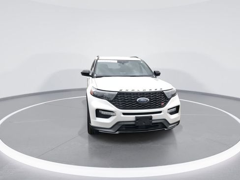 Used 2022 Ford Explorer ST w/ Equipment Group 401A image 3