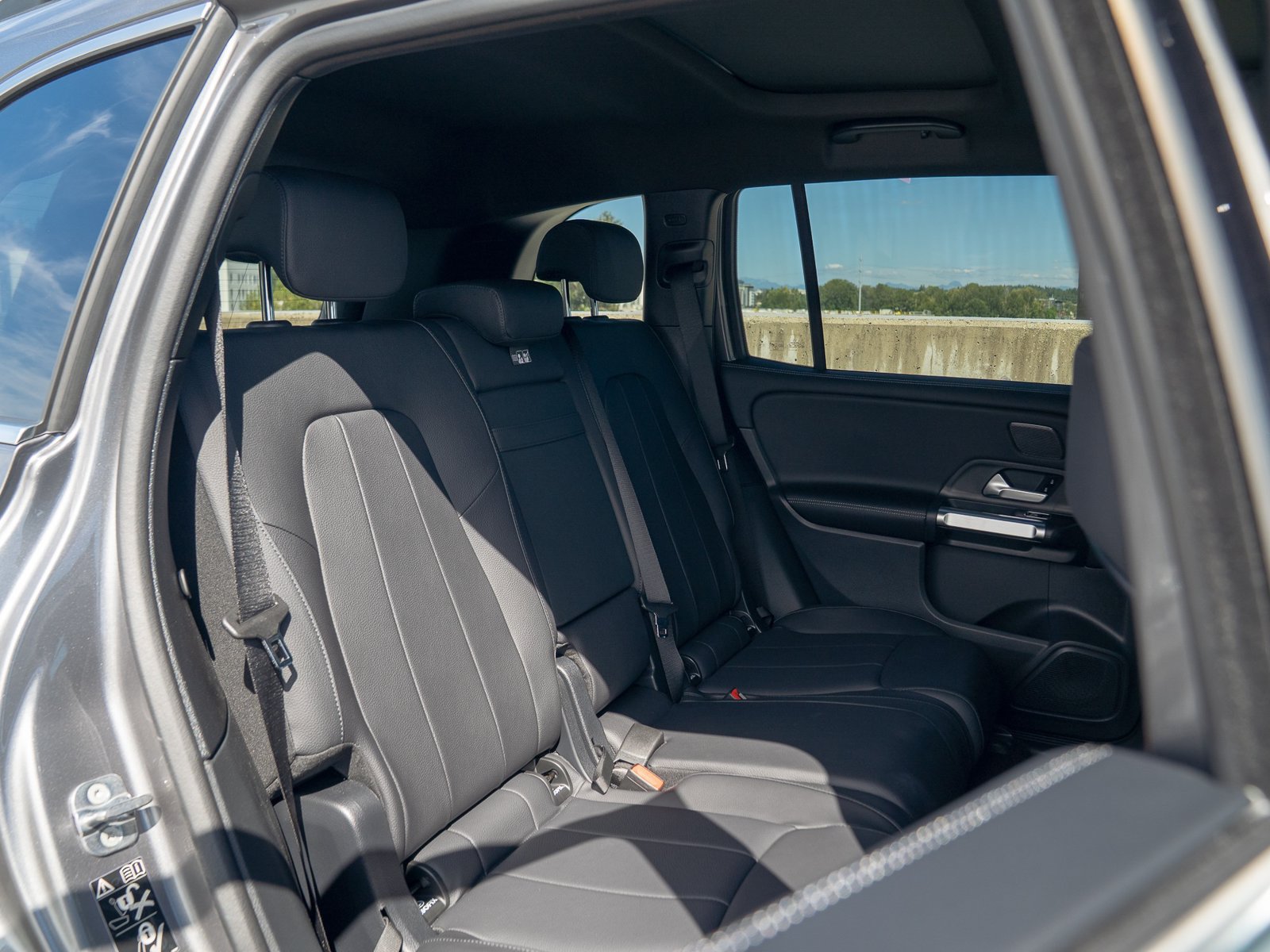 Certified 2026 Mercedes-Benz GLB 250 4MATIC image 28