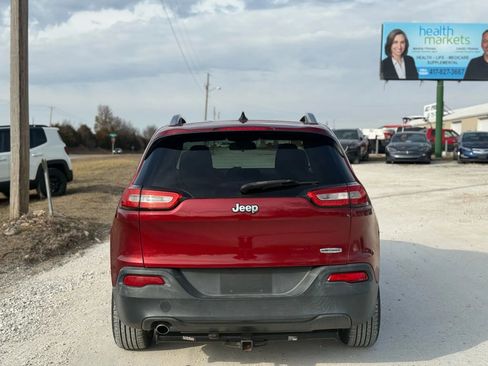 Used 2014 Jeep Cherokee Latitude image 5
