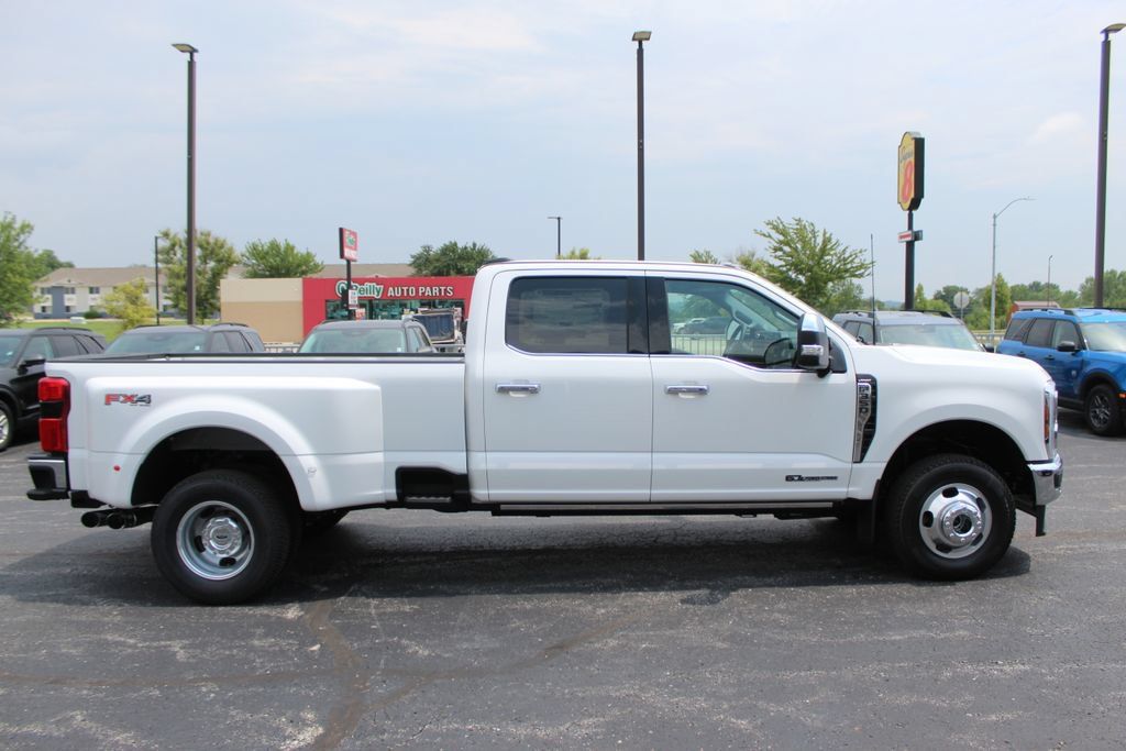 New 2026 Ford F350 Lariat w/ Lariat Ultimate Package AWD/4WD image 7
