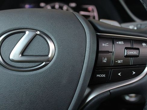 Used 2024 Lexus ES 350 w/ Premium Package FWD image 29