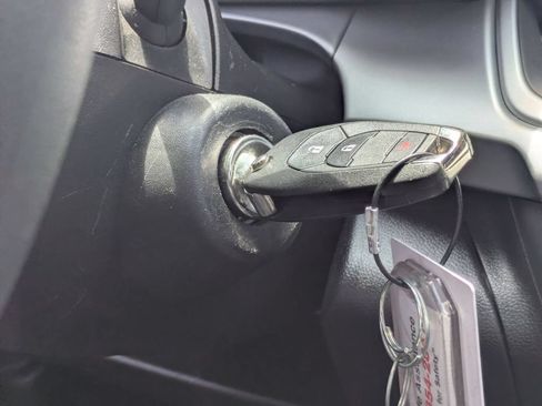 Used 2025 Chevrolet Trax LS FWD image 24
