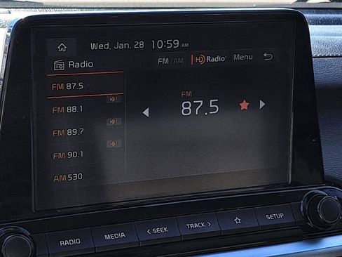 Used 2023 Kia Forte LXS image 18