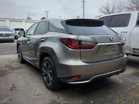 Used 2022 Lexus RX 450h AWD w/ Premium Package image 8