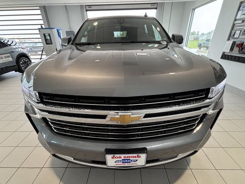 Used 2022 Chevrolet Tahoe LT w/ LT Signature Package AWD/4WD image 5