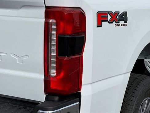 New 2026 Ford F350 Lariat w/ Lariat Premium Package image 6